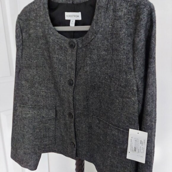 NWT Nordstrom short tweed jacket wool 40% polyester 55% - Picture 3 of 3